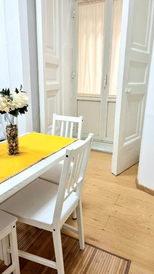 Casa Napoletana - Alighieri Apartment Napoli Bagian luar foto
