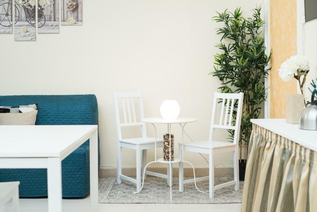 Casa Napoletana - Alighieri Apartment Napoli Bagian luar foto
